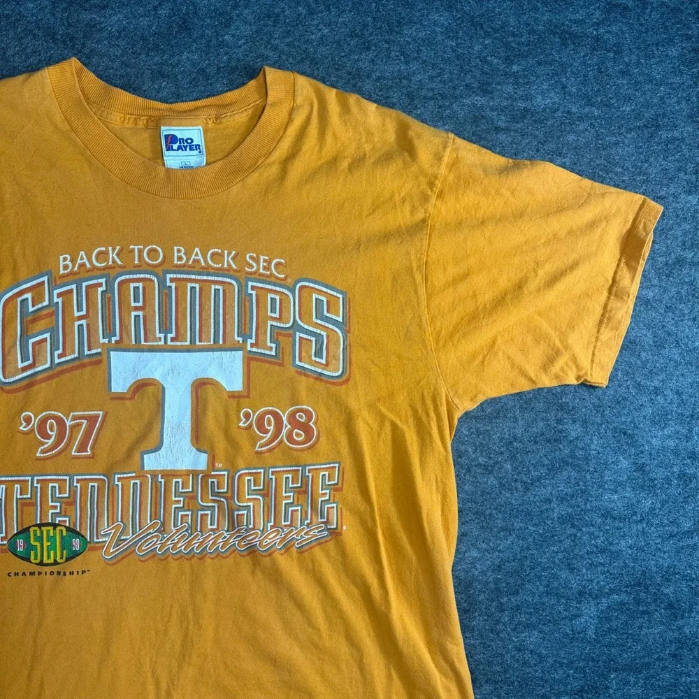 Vintage 90s Pro Player Tennessee Back to Back SEC Champs‎ 97-98 T Shirt Mens L